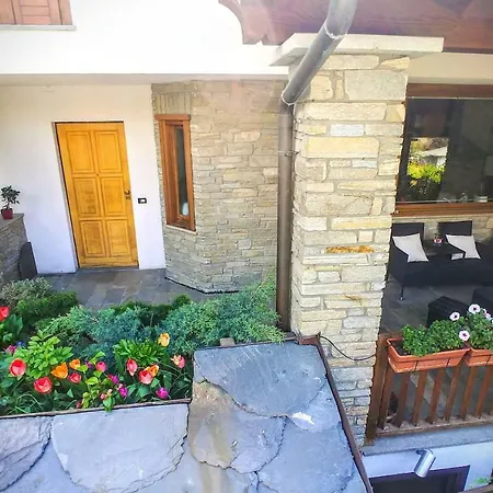 Dei Fiori - 150mq - Giardino Privato - Villa