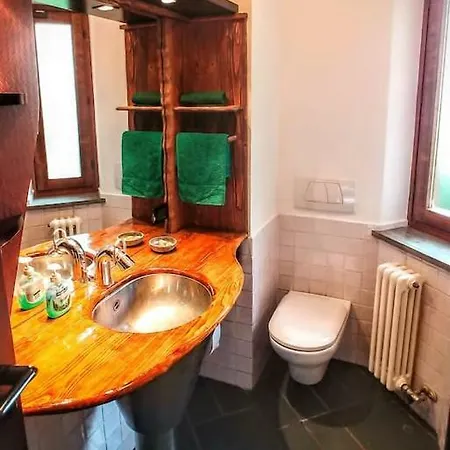 Villa Dei Fiori - 150mq - Giardino Privato - *